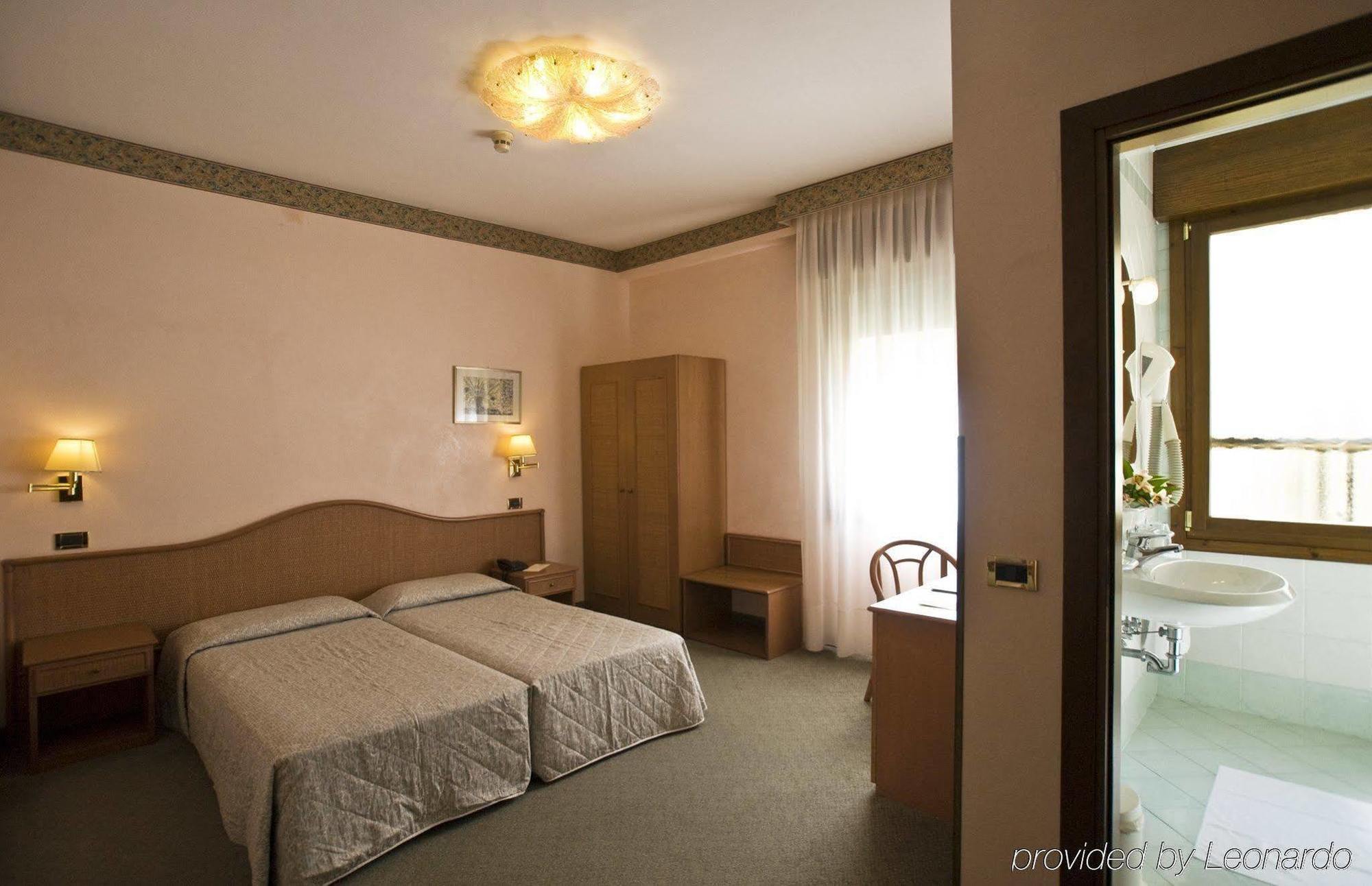 Hotel Villa Tiziana البندقية-ليدو المظهر الخارجي الصورة