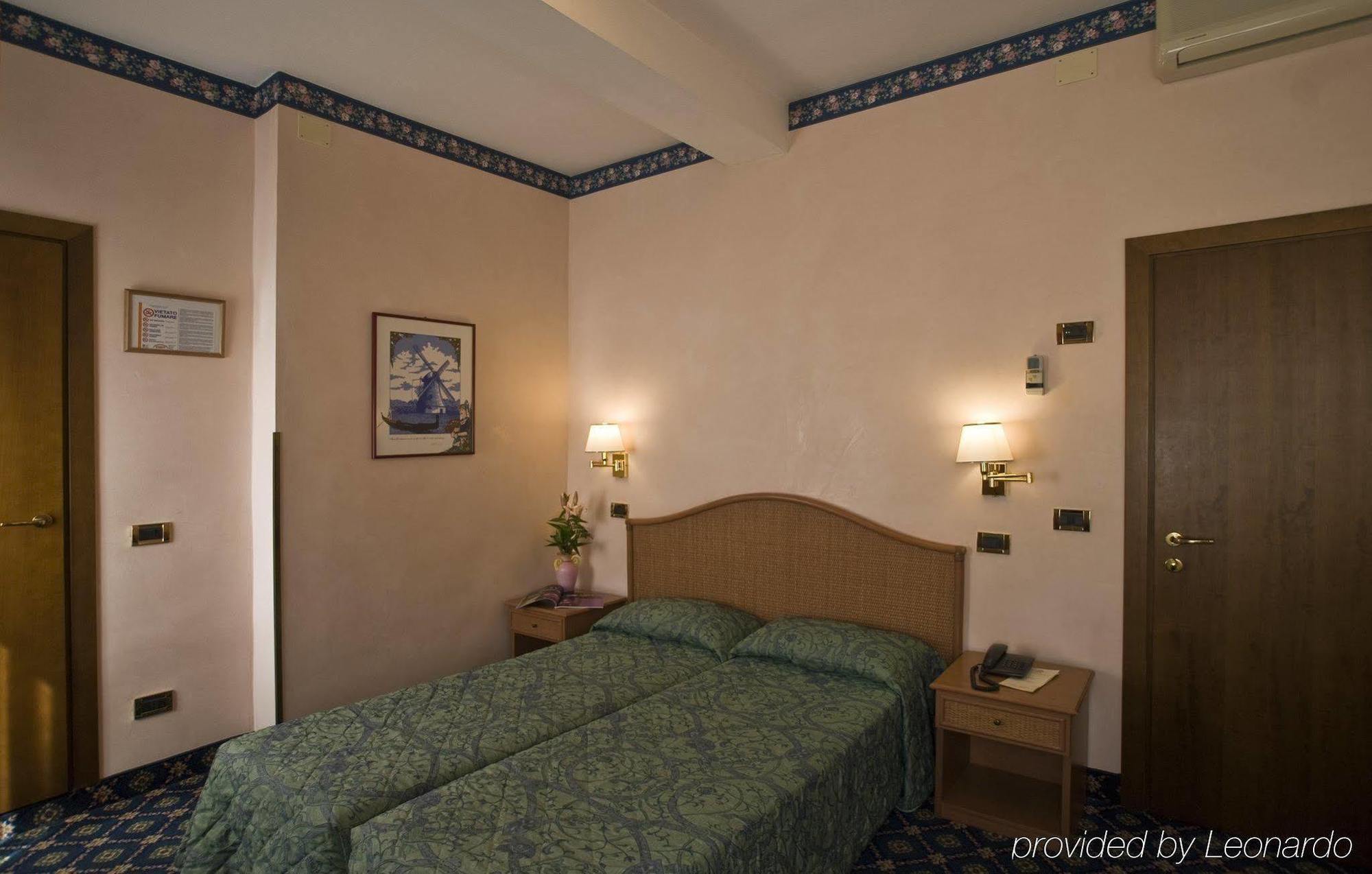 Hotel Villa Tiziana البندقية-ليدو المظهر الخارجي الصورة