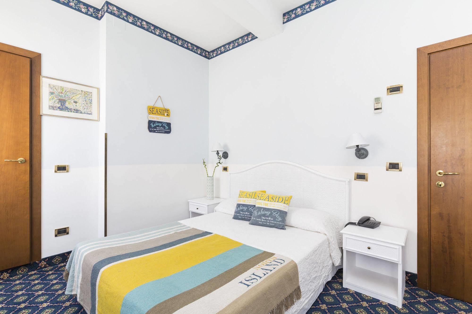 Hotel Villa Tiziana البندقية-ليدو المظهر الخارجي الصورة